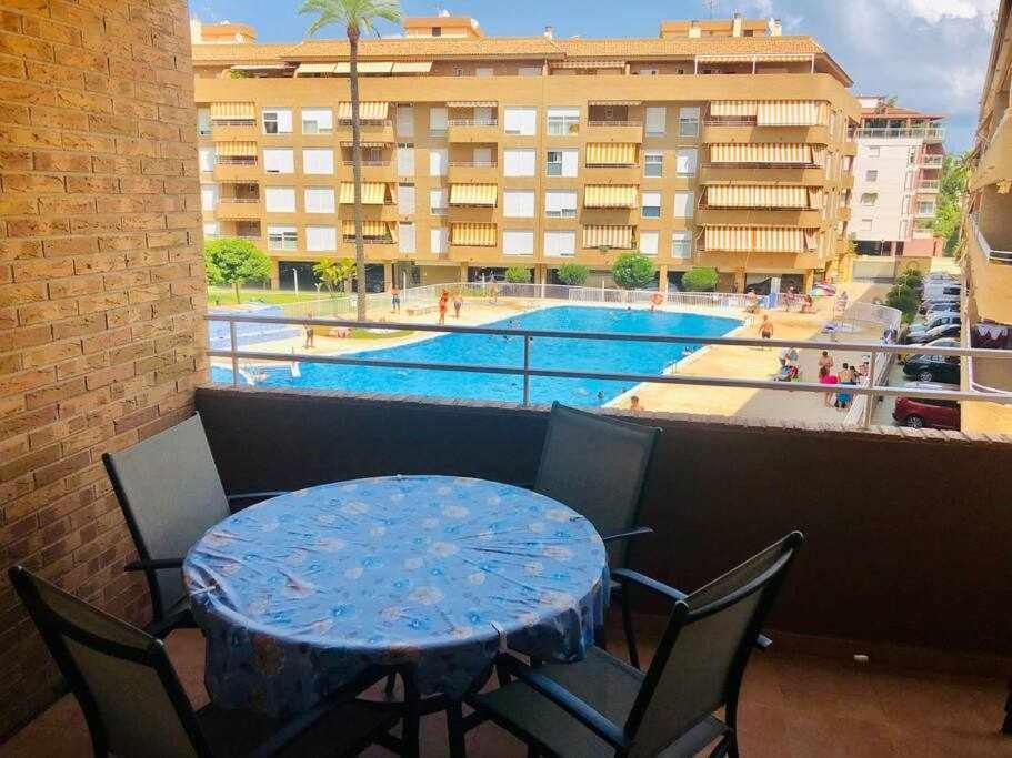 Apartamento A 150M De La Playa Wifi Gratis Denia Exterior foto